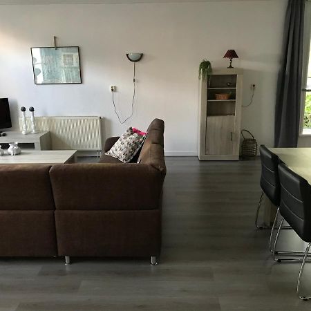 Vakantie Aan De Lauwers Gerkesklooster Esterno foto